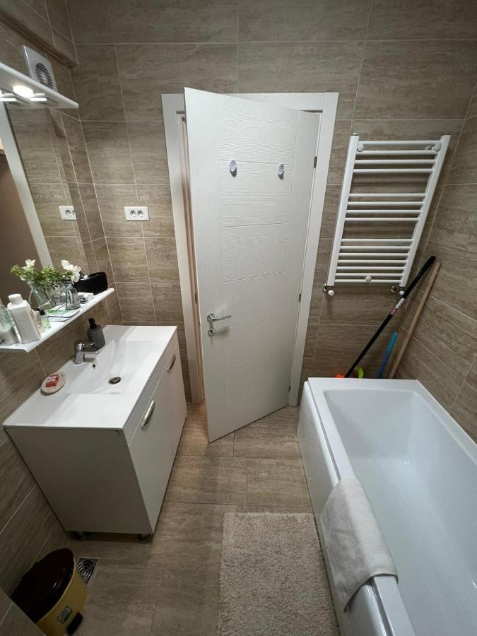 Apartament de lux intr-o zona rezidentiala linistita Iasi Exterior foto